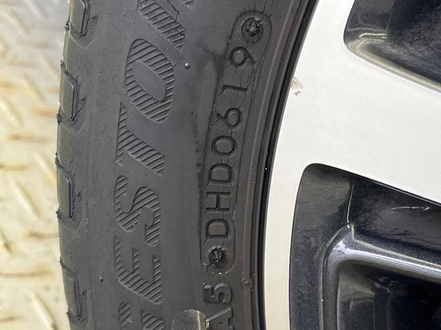 スペーシアカスタム ハイブリッドXS 純正8型ナビ 全周囲カメラ 禁煙車 デュアルセンサーブレーキサポート 両側電動スライドドア シートヒーター ハーフレザーシート LEDヘッド&フォグランプ ETC ドラレコ フルセグ スマートキー(31枚目)