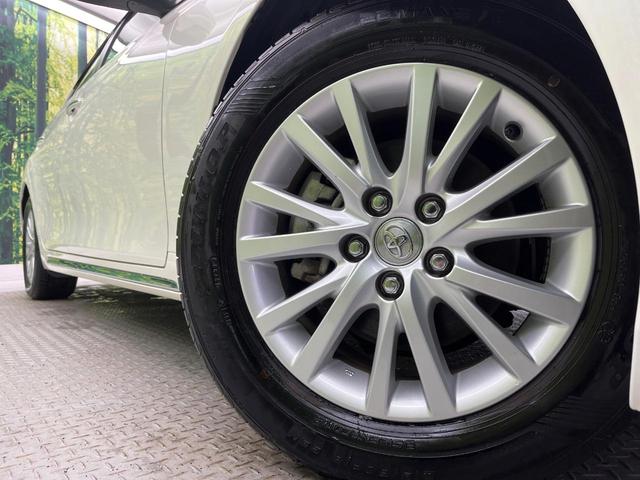 マークＸ プレミアム　禁煙車　純正ナビ　バックカメラ　クルーズコントロール　パワーシート　ＥＴＣ　ドラレコ　コーナーセンサー　ＨＩＤヘッド　純正１６インチアルミ　デュアルエアコン　スマートキー　Ｂｌｕｅｔｏｏｔｈ　ＣＤ（14枚目）