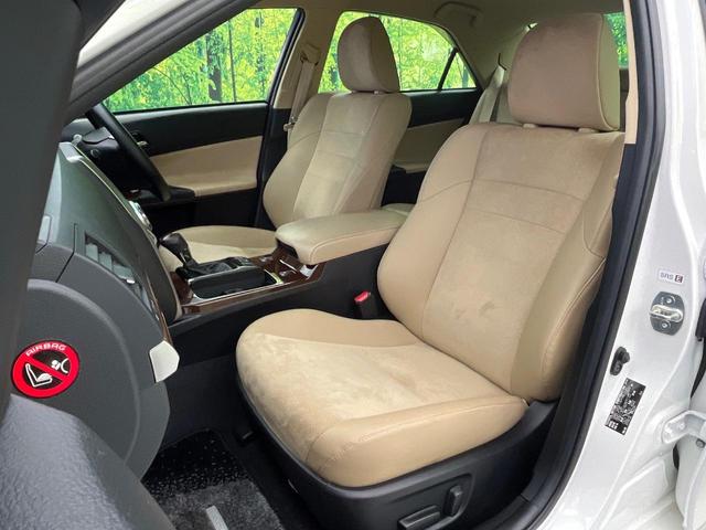 マークＸ プレミアム　禁煙車　純正ナビ　バックカメラ　クルーズコントロール　パワーシート　ＥＴＣ　ドラレコ　コーナーセンサー　ＨＩＤヘッド　純正１６インチアルミ　デュアルエアコン　スマートキー　Ｂｌｕｅｔｏｏｔｈ　ＣＤ（54枚目）