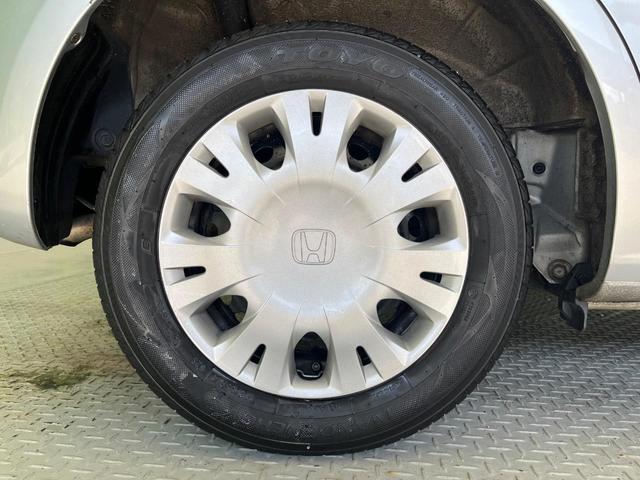 フィット Ｇ・１０ｔｈアニバーサリー　純正ナビ　禁煙車　フルセグ　ＥＴＣ　ドラレコ　Ｂｌｕｅｔｏｏｔｈ接続　スマートキー　電動格納ミラー　プライバシーガラス　盗難防止システム（34枚目）