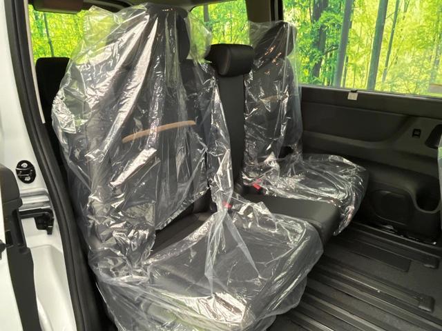 セレナ ｅ－パワー　ハイウェイスターＶ　登録済未使用車　両側電動ドア　全周囲カメラ　衝突被害軽減システム　ハーフレザーシート　ドラレコ　コーナーセンサー　スマートキー　ＬＥＤヘッド　ビルトインＥＴＣ　純正１６インチアルミ　オートハイビーム（10枚目）