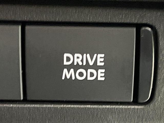 セレナ ｅ－パワー　ハイウェイスターＶ　登録済未使用車　両側電動ドア　全周囲カメラ　衝突被害軽減システム　ハーフレザーシート　ドラレコ　コーナーセンサー　スマートキー　ＬＥＤヘッド　ビルトインＥＴＣ　純正１６インチアルミ　オートハイビーム（49枚目）