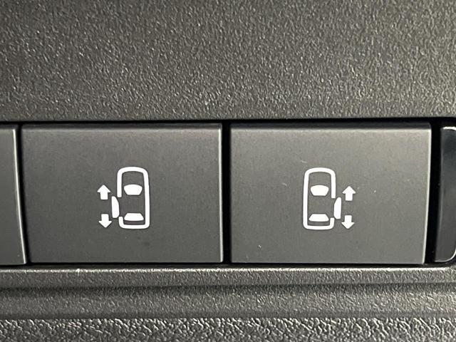 セレナ ｅ－パワー　ハイウェイスターＶ　登録済未使用車　両側電動ドア　全周囲カメラ　衝突被害軽減システム　ハーフレザーシート　ドラレコ　コーナーセンサー　スマートキー　ＬＥＤヘッド　ビルトインＥＴＣ　純正１６インチアルミ　オートハイビーム（50枚目）