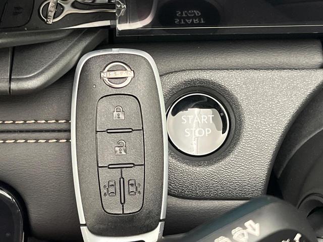 セレナ ｅ－パワー　ハイウェイスターＶ　登録済未使用車　両側電動ドア　全周囲カメラ　衝突被害軽減システム　ハーフレザーシート　ドラレコ　コーナーセンサー　スマートキー　ＬＥＤヘッド　ビルトインＥＴＣ　純正１６インチアルミ　オートハイビーム（51枚目）