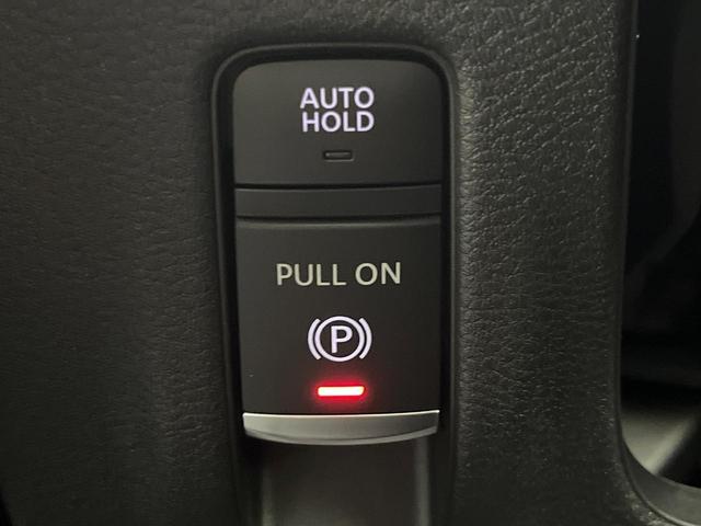 セレナ ｅ－パワー　ハイウェイスターＶ　登録済未使用車　両側電動ドア　全周囲カメラ　衝突被害軽減システム　ハーフレザーシート　ドラレコ　コーナーセンサー　スマートキー　ＬＥＤヘッド　ビルトインＥＴＣ　純正１６インチアルミ　オートハイビーム（57枚目）