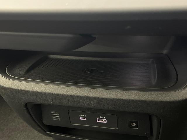 セレナ ｅ－パワー　ハイウェイスターＶ　登録済未使用車　両側電動ドア　全周囲カメラ　衝突被害軽減システム　ハーフレザーシート　ドラレコ　コーナーセンサー　スマートキー　ＬＥＤヘッド　ビルトインＥＴＣ　純正１６インチアルミ　オートハイビーム（66枚目）