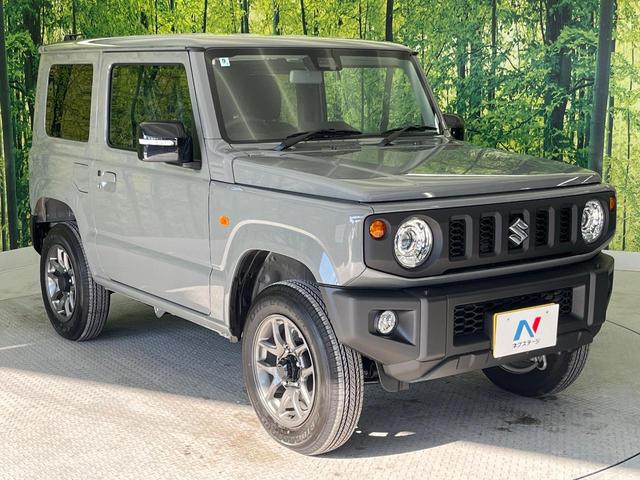ジムニー ＸＣ　届出済未使用車　セーフティサポート　コーナーセンサー　スマートキー　ＬＥＤヘッド　クルコン　純正１６インチアルミ　オートハイビーム　オートライト　オートエアコン　誤発信抑制機能（17枚目）