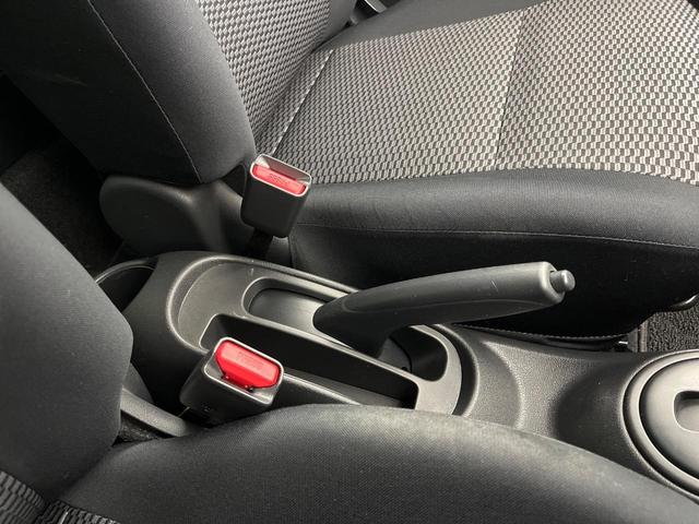 マーチ S 純正ナビ 禁煙車 バックカメラ ETC ドライブレコーダー フルセグTV Bluetooth接続可 電動格納ミラー 横滑り防止装置 ヘッドライトレベライザー キーレス プライバシーガラス(46枚目)