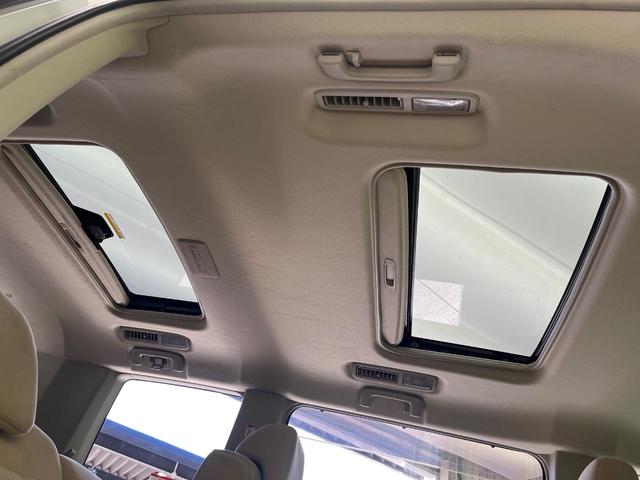 デリカＤ：５ Ｇ　パワーパッケージ　４ＷＤ　サンルーフ　両側電動ドア　パワーバックドア　禁煙車　スマートキー　ＨＩＤヘッド　ビルトインＥＴＣ　クルコン　純正１８インチアルミ　オートライト　オートエアコン　パドルシフト（4枚目）