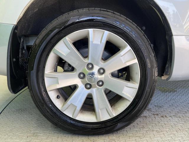 デリカＤ：５ Ｇ　パワーパッケージ　４ＷＤ　サンルーフ　両側電動ドア　パワーバックドア　禁煙車　スマートキー　ＨＩＤヘッド　ビルトインＥＴＣ　クルコン　純正１８インチアルミ　オートライト　オートエアコン　パドルシフト（36枚目）