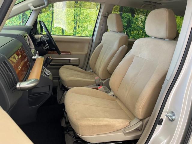 デリカＤ：５ Ｇ　パワーパッケージ　４ＷＤ　サンルーフ　両側電動ドア　パワーバックドア　禁煙車　スマートキー　ＨＩＤヘッド　ビルトインＥＴＣ　クルコン　純正１８インチアルミ　オートライト　オートエアコン　パドルシフト（39枚目）