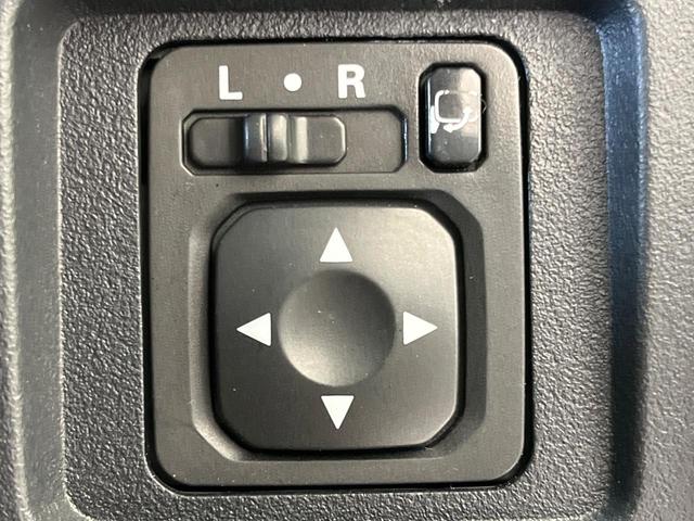 デリカＤ：５ Ｇ　パワーパッケージ　４ＷＤ　サンルーフ　両側電動ドア　パワーバックドア　禁煙車　スマートキー　ＨＩＤヘッド　ビルトインＥＴＣ　クルコン　純正１８インチアルミ　オートライト　オートエアコン　パドルシフト（60枚目）