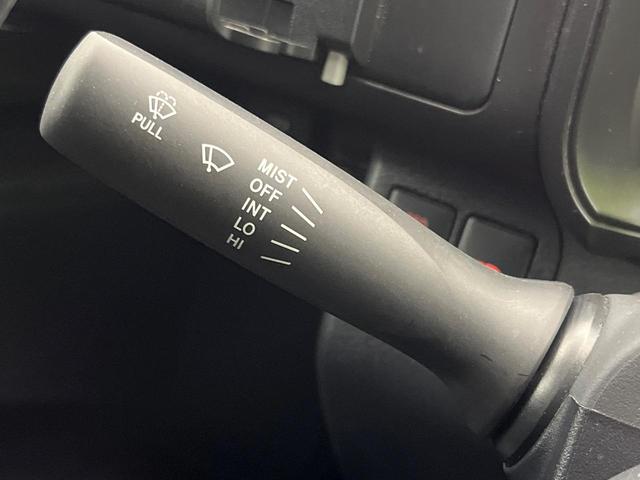 プロボックス ハイブリッドＧＸ　純正ナビ　禁煙車　セーフティセンス　シートヒーター　バックカメラ　ビルトインＥＴＣ　ドライブレコーダー　Ｂｌｕｅｔｏｏｔｈ接続可　オートライト　オートエアコン　１００Ｖ電源　電動格納ミラー（37枚目）