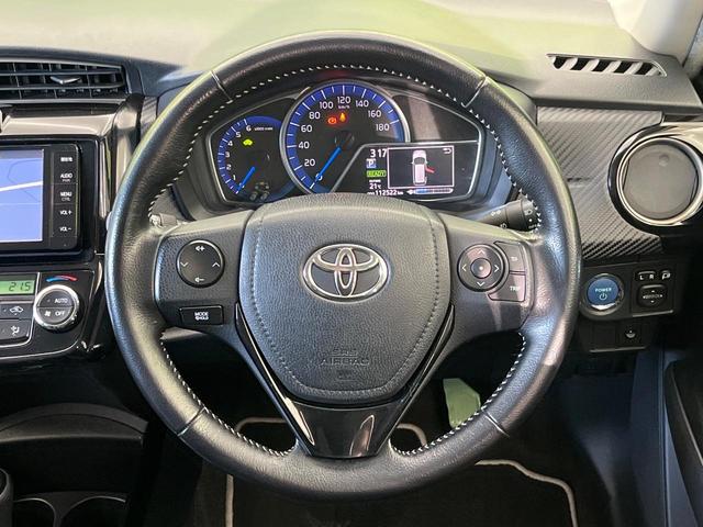 カローラフィールダー ハイブリッドＧ　エアロツアラー・ダブルバイビー　純正ナビ　バックカメラ　禁煙車　ハーフレザーシート　スマートキー　ＨＩＤヘッド　ビルトインＥＴＣ　オートライト　オートエアコン　Ｂｌｕｅｔｏｏｔｈ　ＣＤ　ＤＶＤ再生　フルセグ（12枚目）