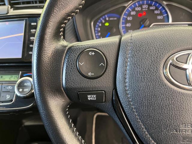 カローラフィールダー ハイブリッドＧ　エアロツアラー・ダブルバイビー　純正ナビ　バックカメラ　禁煙車　ハーフレザーシート　スマートキー　ＨＩＤヘッド　ビルトインＥＴＣ　オートライト　オートエアコン　Ｂｌｕｅｔｏｏｔｈ　ＣＤ　ＤＶＤ再生　フルセグ（38枚目）