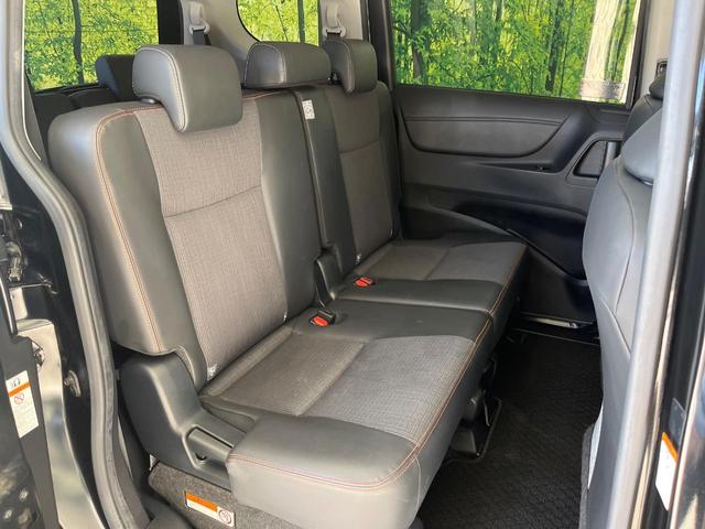 シエンタ ハイブリッドＧ　クエロ　禁煙車　ＳＤナビ　両側電動スライドドア　衝突軽減　フルセグ　Ｂｌｕｅｔｏｏｔｈ　ＥＴＣ　シートヒーター　ＬＥＤヘッドライト　オートハイビーム　オートライト　車線逸脱警報　スマートキー（10枚目）