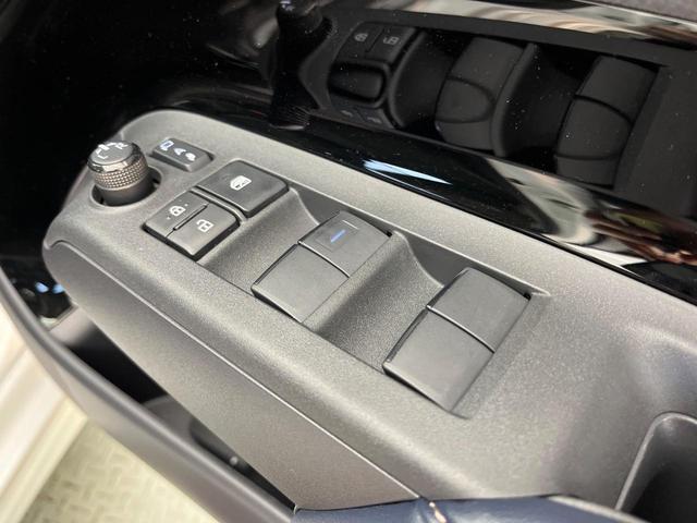 アクア Ｚ　モデリスタエアロ　純正１０．５インチディスプレイオーディオ　バックカメラ　禁煙車　トヨタセーフティセンス　レーダークルーズコントロール　ＥＴＣ　スマートキー　前席シートヒーター　ハーフレザーシート（59枚目）
