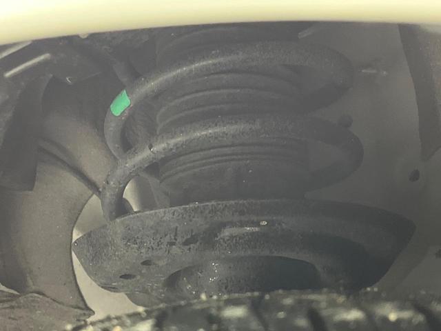 アクア Ｘ　禁煙車　純正ナビ　バックカメラ　セーフティセンス　レーダークルーズ　ＥＴＣ　ＬＥＤヘッド　コーナーセンサー　オートハイビーム　オートライト　オートエアコン　１００Ｖ電源　Ｂｌｕｅｔｏｏｔｈ（21枚目）