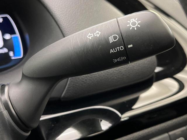 アクア Ｘ　禁煙車　純正ナビ　バックカメラ　セーフティセンス　レーダークルーズ　ＥＴＣ　ＬＥＤヘッド　コーナーセンサー　オートハイビーム　オートライト　オートエアコン　１００Ｖ電源　Ｂｌｕｅｔｏｏｔｈ（37枚目）