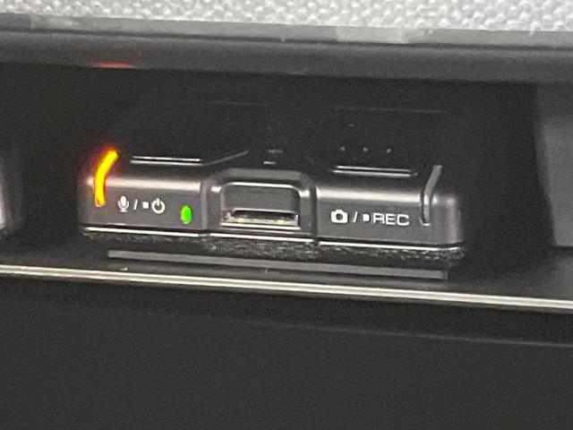 タフト Ｇターボ　ダーククロムベンチャー　ターボ　ガラスルーフ　禁煙車　９インチＳＤナビ　スマートアシスト　バックカメラ　ＥＴＣ　ドライブレコーダー　アダプティブクルーズコントロール　前席シートヒーター　ＬＥＤヘッドライト　純正１５インチＡＷ（32枚目）