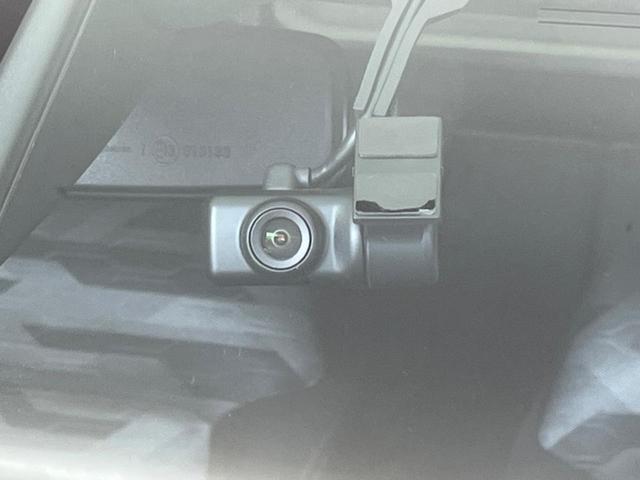 タフト Ｇターボ　ダーククロムベンチャー　ターボ　ガラスルーフ　禁煙車　９インチＳＤナビ　スマートアシスト　バックカメラ　ＥＴＣ　ドライブレコーダー　アダプティブクルーズコントロール　前席シートヒーター　ＬＥＤヘッドライト　純正１５インチＡＷ（33枚目）