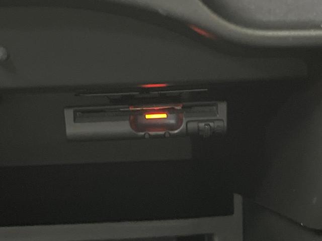 ノート ｅ－パワー　Ｘ　純正ナビ　禁煙車　インテリジェントエマージェンシーブレーキ　アラウンドビューモニター　インテリジェントルームミラー　ＥＴＣ　ドライブレコーダー　Ｂｌｕｅｔｏｏｔｈ接続可　クリアランスソナー　ＬＥＤ（28枚目）