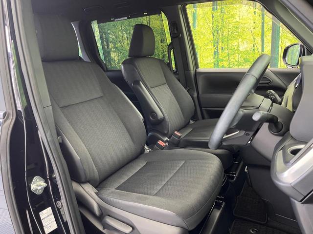 ヴォクシー ハイブリッドＳ－Ｇ　純正１０．５インチナビ　禁煙車　セーフティセンス　フリップダウンモニター　両側電動スライドドア　レーダークルーズコントロール　前席シートヒーター　ビルトインＥＴＣ　ＬＥＤヘッドライト（9枚目）