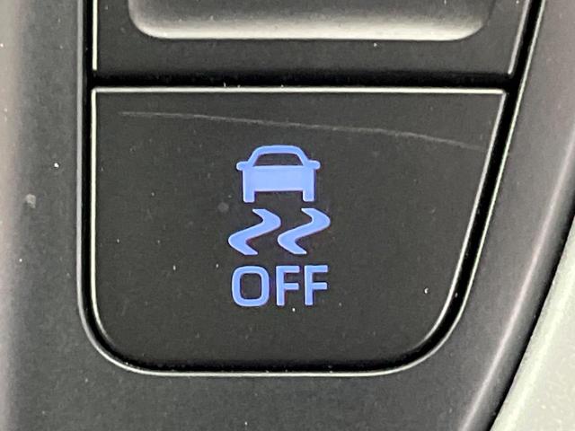 ヴォクシー ハイブリッドＳ－Ｇ　純正１０．５インチナビ　禁煙車　セーフティセンス　フリップダウンモニター　両側電動スライドドア　レーダークルーズコントロール　前席シートヒーター　ビルトインＥＴＣ　ＬＥＤヘッドライト（50枚目）