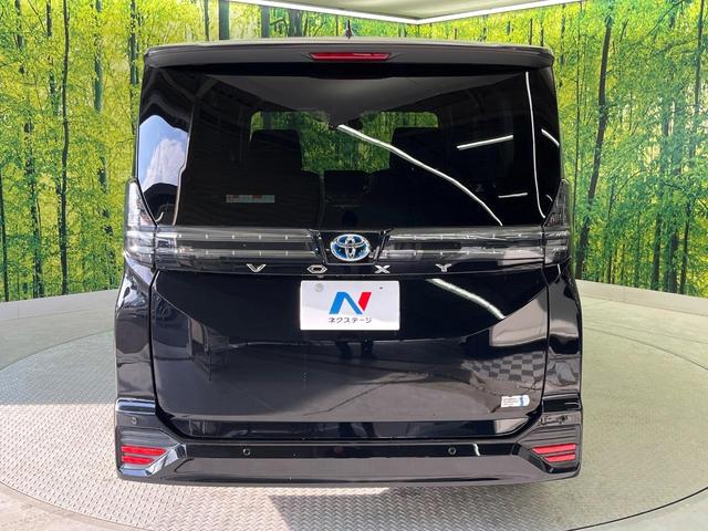 ヴォクシー ハイブリッドＳ－Ｇ　純正１０．５インチナビ　禁煙車　セーフティセンス　フリップダウンモニター　両側電動スライドドア　レーダークルーズコントロール　前席シートヒーター　ビルトインＥＴＣ　ＬＥＤヘッドライト（67枚目）