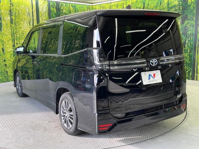 ヴォクシー ハイブリッドＳ－Ｇ　純正１０．５インチナビ　禁煙車　セーフティセンス　フリップダウンモニター　両側電動スライドドア　レーダークルーズコントロール　前席シートヒーター　ビルトインＥＴＣ　ＬＥＤヘッドライト（68枚目）