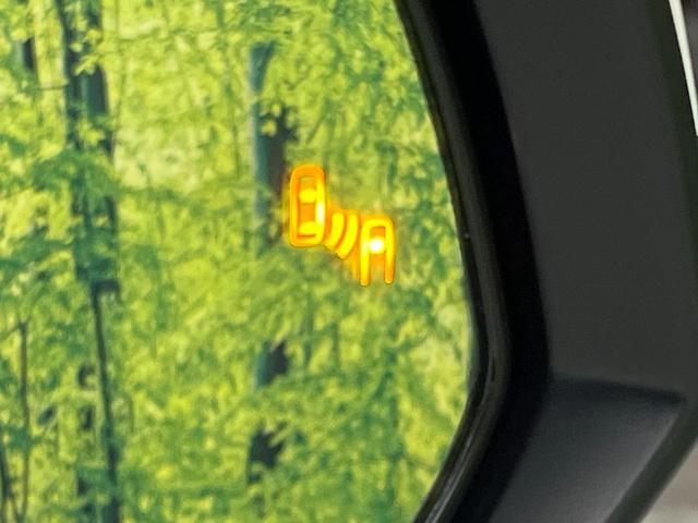 アルファード ２．５Ｓ　Ｃパッケージ　後期　ムーンルーフ　純正９型ナビ　フリップダウン　ＢＳＭ　デジタルミラー　両側電動　パワーバックドア　シートベンチレーション　３眼ＬＥＤ　Ｂｌｕｅｔｏｏｔｈ　ＣＤ／ＤＶＤ（8枚目）