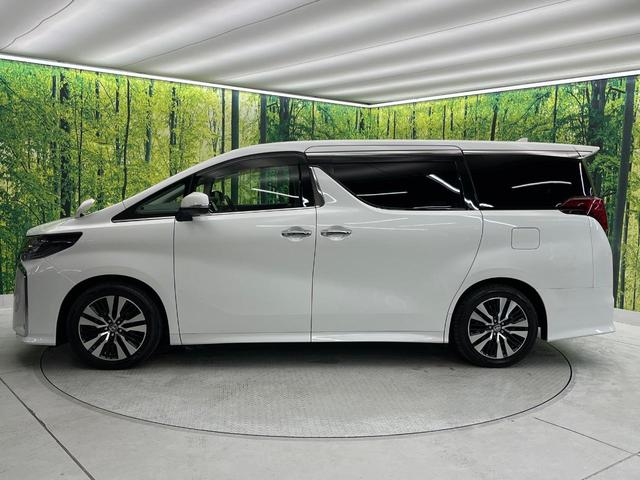 アルファード ２．５Ｓ　Ｃパッケージ　後期　ムーンルーフ　純正９型ナビ　フリップダウン　ＢＳＭ　デジタルミラー　両側電動　パワーバックドア　シートベンチレーション　３眼ＬＥＤ　Ｂｌｕｅｔｏｏｔｈ　ＣＤ／ＤＶＤ（30枚目）