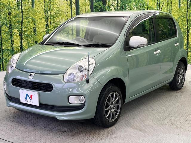 パッソ プラスハナ　ビルトインＥＴＣ　１４インチアルミホイール　オートエアコン　フォグライト　ＣＤプレーヤー　プライバシーガラス　アイドリングストップ　横滑防止装置　トラクションコントロール　ヘッドライトレベライザー（27枚目）