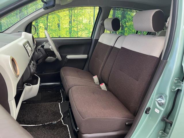 パッソ プラスハナ　ビルトインＥＴＣ　１４インチアルミホイール　オートエアコン　フォグライト　ＣＤプレーヤー　プライバシーガラス　アイドリングストップ　横滑防止装置　トラクションコントロール　ヘッドライトレベライザー（37枚目）