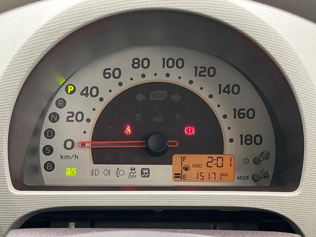 パッソ プラスハナ　ビルトインＥＴＣ　１４インチアルミホイール　オートエアコン　フォグライト　ＣＤプレーヤー　プライバシーガラス　アイドリングストップ　横滑防止装置　トラクションコントロール　ヘッドライトレベライザー（42枚目）