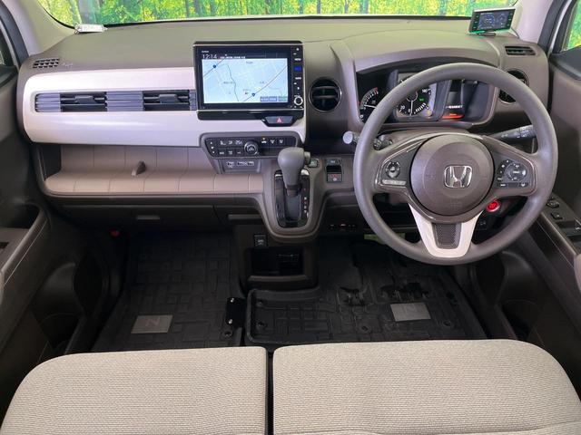 Ｎ－ＷＧＮ Ｌホンダセンシング　純正８型ナビ　バックカメラ　衝突被害軽減システム　禁煙車　シートヒーター　ドラレコ　コーナーセンサー　スマートキー＆プッシュスタート　ＬＥＤヘッド　ビルトインＥＴＣ　フルセグ　電動パーキング（3枚目）