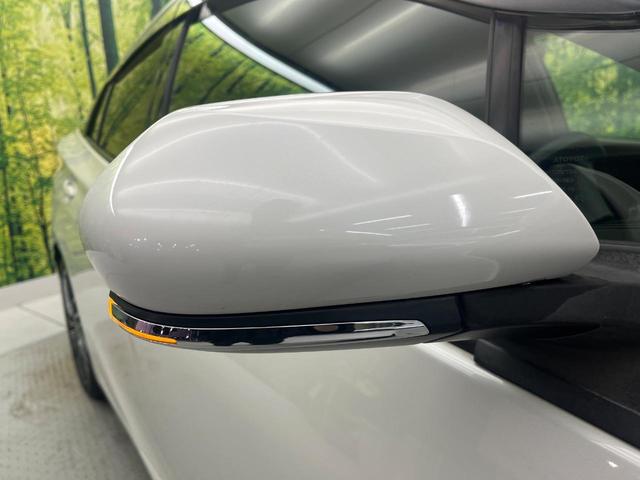 プリウス S 純正SDナビ バックカメラ 禁煙車 ドラレコ スマートキー LEDヘッド ビルトインETC 18インチアルミ オートライト オートエアコン Bluetooth CD DVD再生 フルセグ(35枚目)