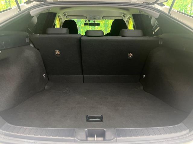 プリウス S 純正SDナビ バックカメラ 禁煙車 ドラレコ スマートキー LEDヘッド ビルトインETC 18インチアルミ オートライト オートエアコン Bluetooth CD DVD再生 フルセグ(40枚目)