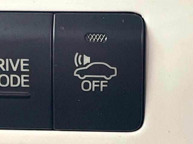 プリウス S 純正SDナビ バックカメラ 禁煙車 ドラレコ スマートキー LEDヘッド ビルトインETC 18インチアルミ オートライト オートエアコン Bluetooth CD DVD再生 フルセグ(48枚目)