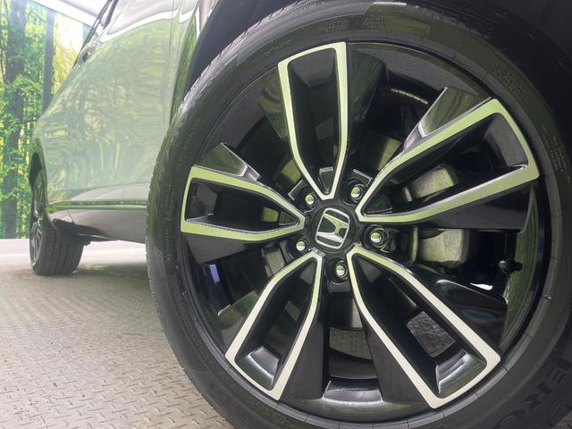 ヴェゼル ｅ：ＨＥＶ　Ｚ　９型メーカーナビ　バックカメラ　衝突被害軽減システム　禁煙車　電動リアゲート　ハーフレザーシート　前後ドラレコ　コーナーセンサー　スマートキー　ＬＥＤヘッド　ＥＴＣ２．０　オートハイビーム（14枚目）