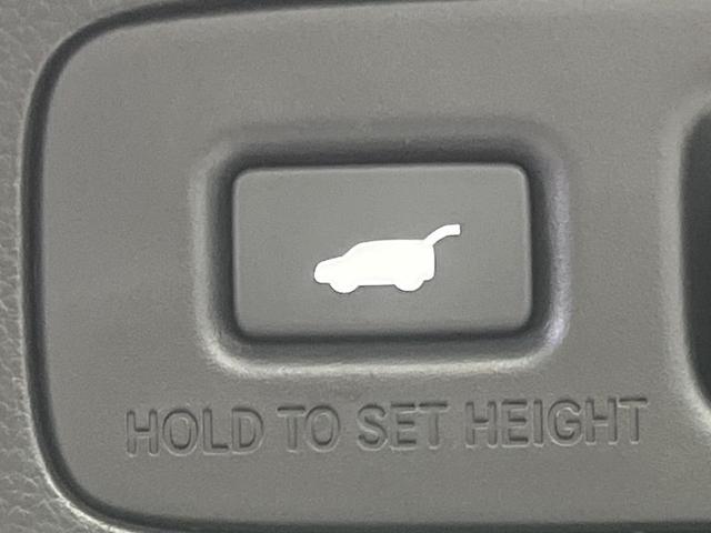 ヴェゼル ｅ：ＨＥＶ　Ｚ　９型メーカーナビ　バックカメラ　衝突被害軽減システム　禁煙車　電動リアゲート　ハーフレザーシート　前後ドラレコ　コーナーセンサー　スマートキー　ＬＥＤヘッド　ＥＴＣ２．０　オートハイビーム（33枚目）