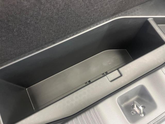 ヴェゼル ｅ：ＨＥＶ　Ｚ　９型メーカーナビ　バックカメラ　衝突被害軽減システム　禁煙車　電動リアゲート　ハーフレザーシート　前後ドラレコ　コーナーセンサー　スマートキー　ＬＥＤヘッド　ＥＴＣ２．０　オートハイビーム（37枚目）