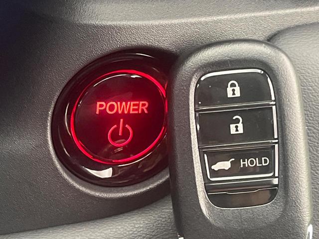 ヴェゼル ｅ：ＨＥＶ　Ｚ　９型メーカーナビ　バックカメラ　衝突被害軽減システム　禁煙車　電動リアゲート　ハーフレザーシート　前後ドラレコ　コーナーセンサー　スマートキー　ＬＥＤヘッド　ＥＴＣ２．０　オートハイビーム（52枚目）