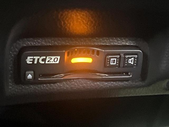 ヴェゼル ｅ：ＨＥＶ　Ｚ　９型メーカーナビ　バックカメラ　衝突被害軽減システム　禁煙車　電動リアゲート　ハーフレザーシート　前後ドラレコ　コーナーセンサー　スマートキー　ＬＥＤヘッド　ＥＴＣ２．０　オートハイビーム（68枚目）