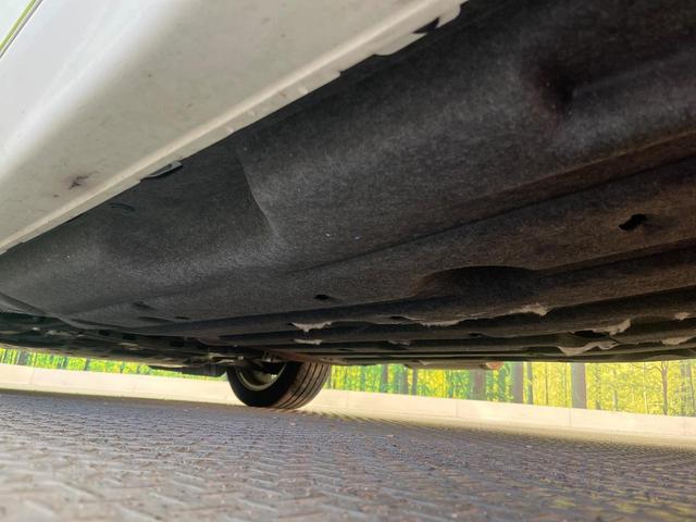 ヴェゼル ハイブリッドZ・ホンダセンシング 純正ナビ バックカメラ 衝突被害軽減システム 禁煙車 ハーフレザーシート ドラレコ コーナーセンサー スマートキー LEDヘッド ビルトインETC 純正17インチアルミ 前席シートヒーター(23枚目)