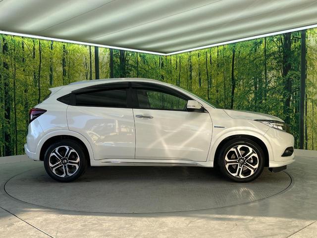 ヴェゼル ハイブリッドZ・ホンダセンシング 純正ナビ バックカメラ 衝突被害軽減システム 禁煙車 ハーフレザーシート ドラレコ コーナーセンサー スマートキー LEDヘッド ビルトインETC 純正17インチアルミ 前席シートヒーター(30枚目)