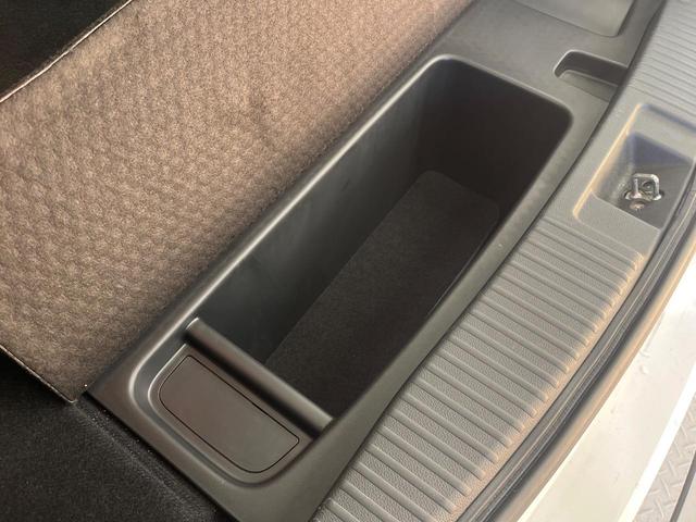 ヴェゼル ハイブリッドZ・ホンダセンシング 純正ナビ バックカメラ 衝突被害軽減システム 禁煙車 ハーフレザーシート ドラレコ コーナーセンサー スマートキー LEDヘッド ビルトインETC 純正17インチアルミ 前席シートヒーター(57枚目)