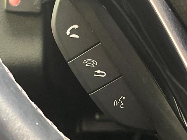 ヴェゼル ハイブリッドZ・ホンダセンシング 純正ナビ バックカメラ 衝突被害軽減システム 禁煙車 ハーフレザーシート ドラレコ コーナーセンサー スマートキー LEDヘッド ビルトインETC 純正17インチアルミ 前席シートヒーター(63枚目)