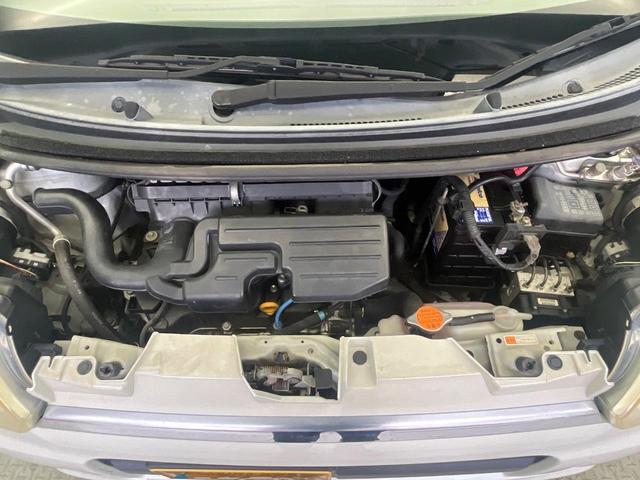 ムーヴ カスタム X 禁煙車 スマートキー HIDヘッド 純正14インチアルミ オートエアコン CD(19枚目)