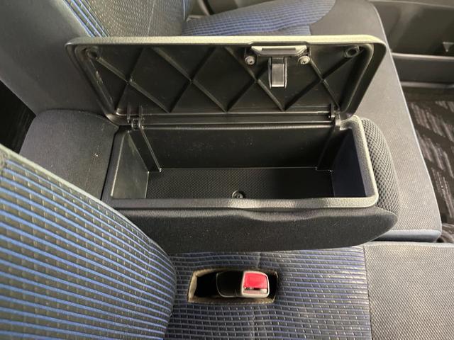 ムーヴ カスタム X 禁煙車 スマートキー HIDヘッド 純正14インチアルミ オートエアコン CD(33枚目)